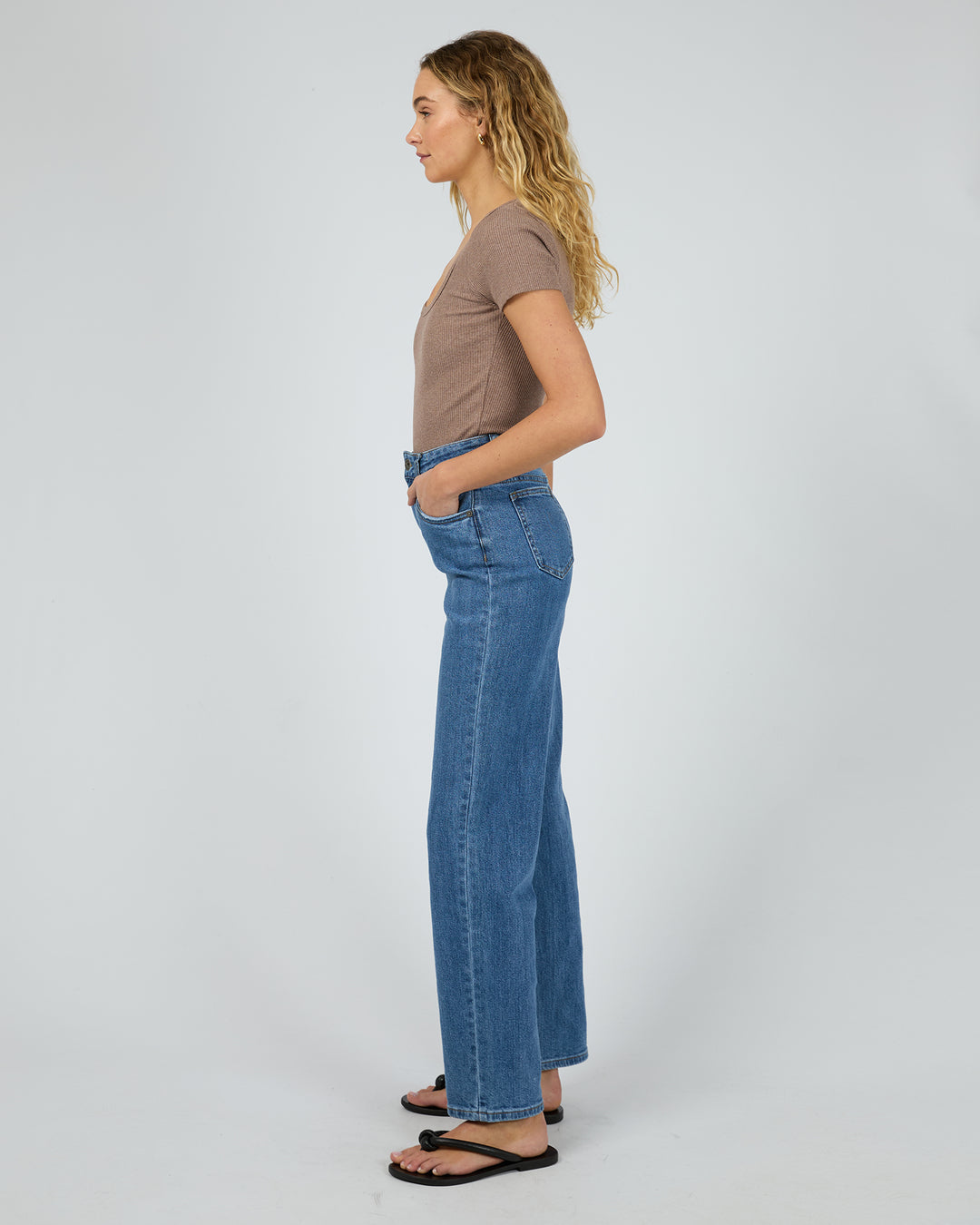 Silent Theory Mia Tee - Brown (view 6)
