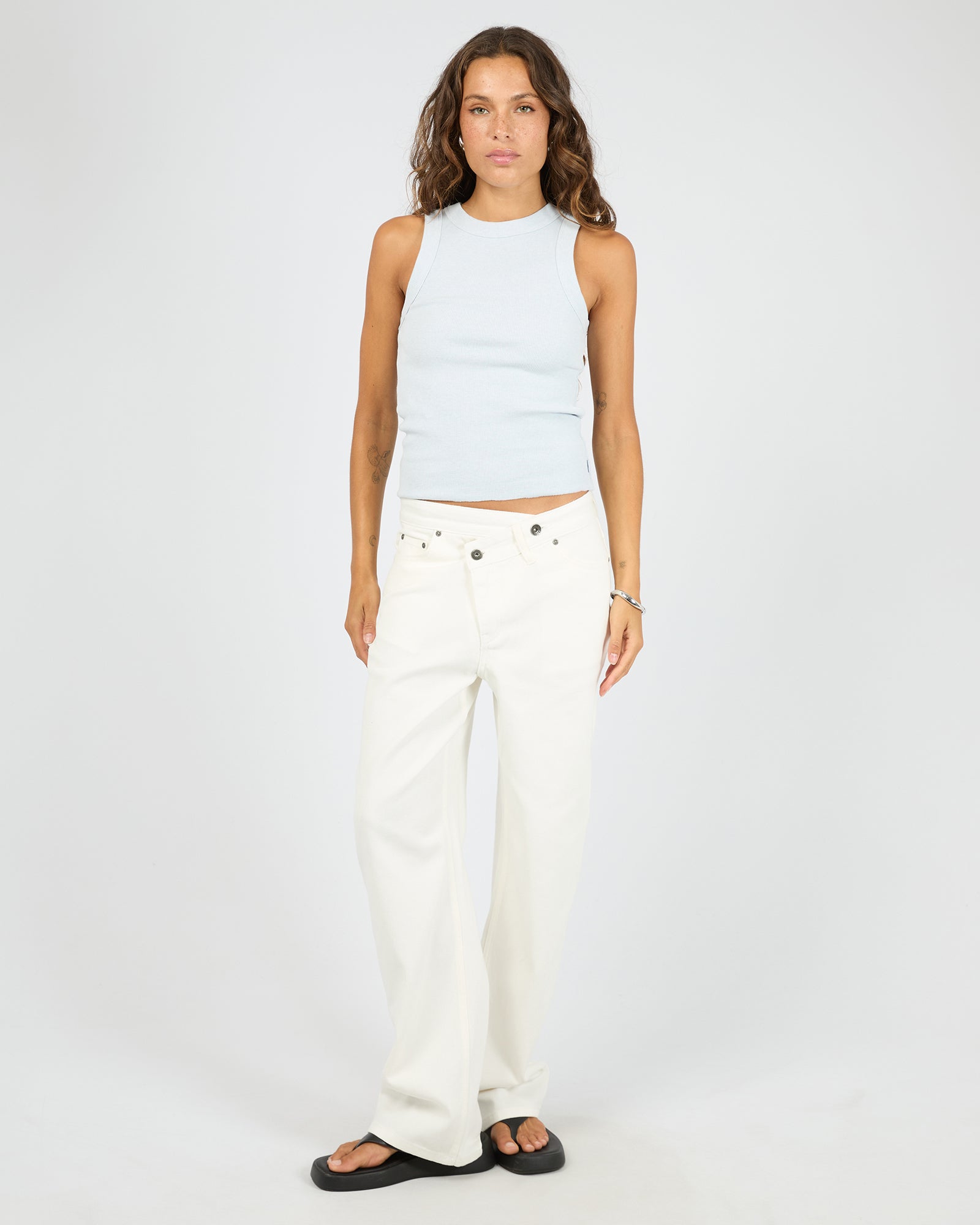 Silent Theory Pia Tank in light blue - back