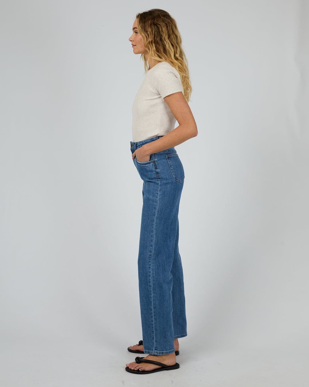 Silent Theory Bella Tee - Oat (view 6)