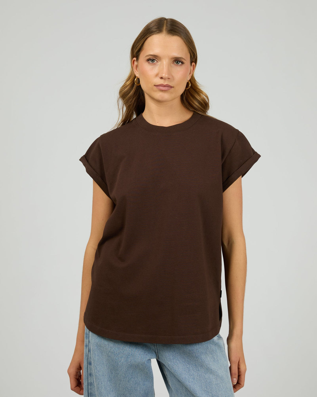 Silent Theory Essential tee in chocolate, front view