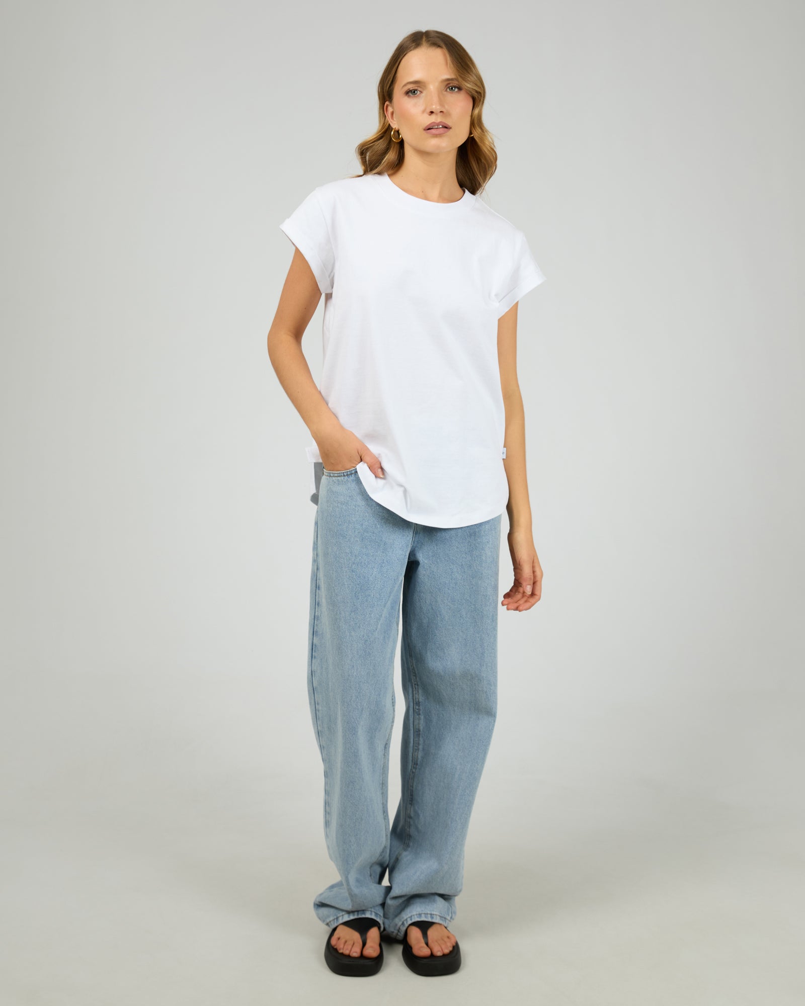 Silent Theory Essential Tee in white - back