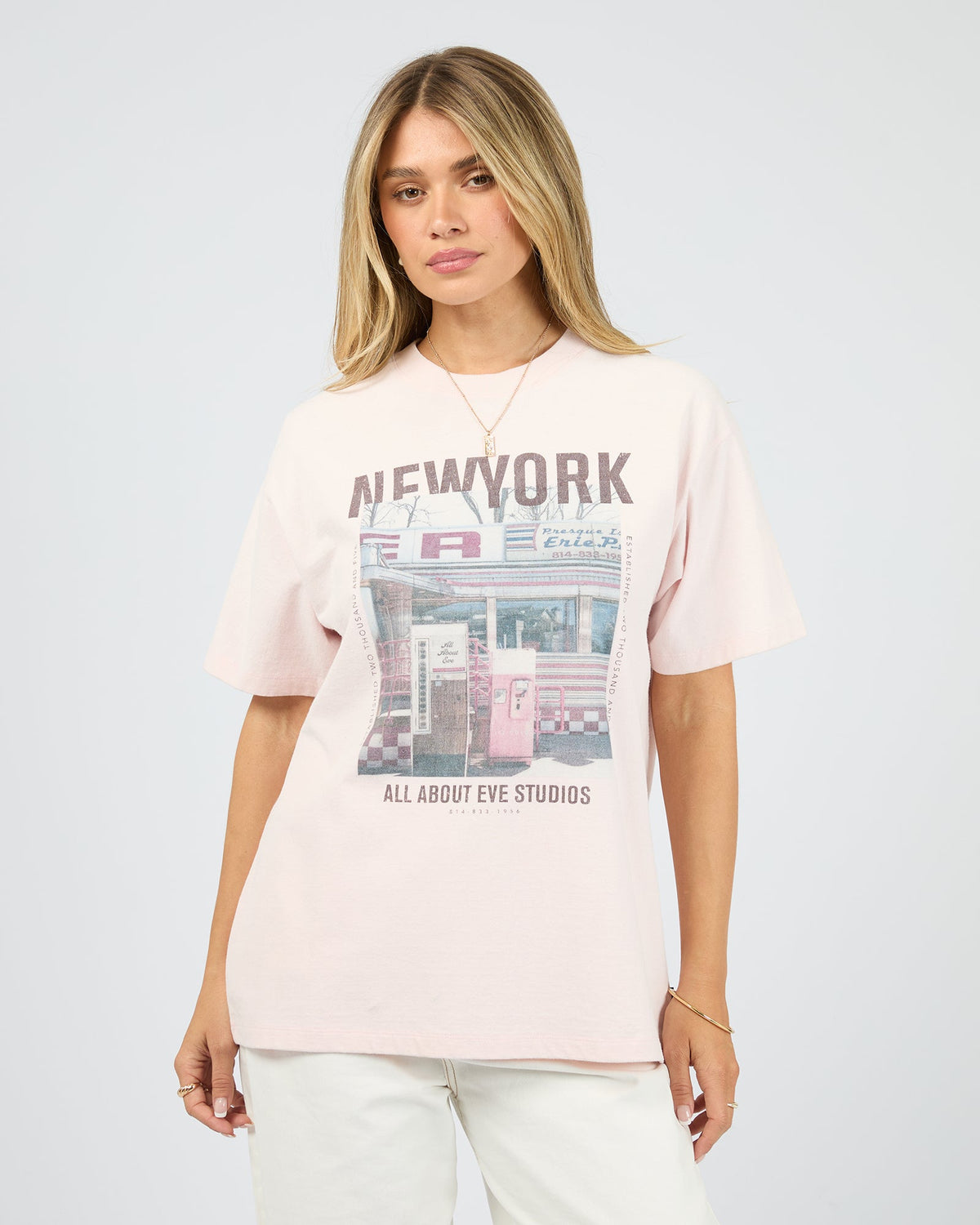 All About Eve New York Diner Relaxed Tee in pale pink