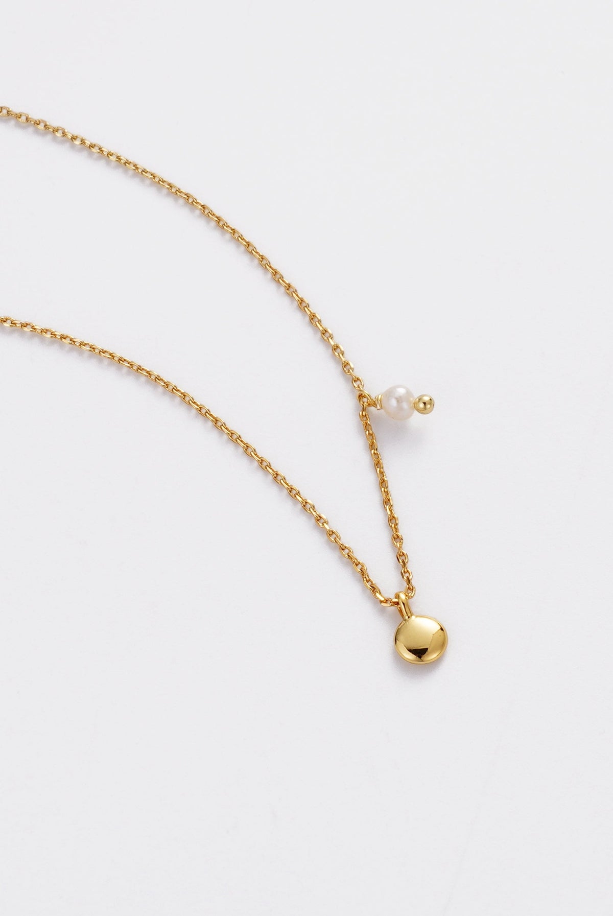 Zafino Eva Necklace gold pendant detail