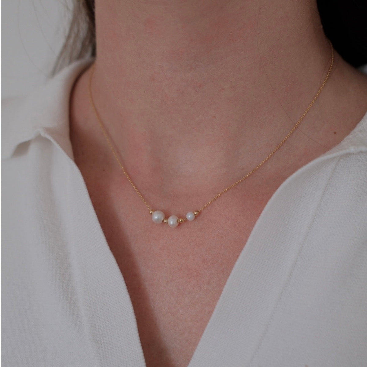 Zafino Scarlette Mini Necklace Gold detail