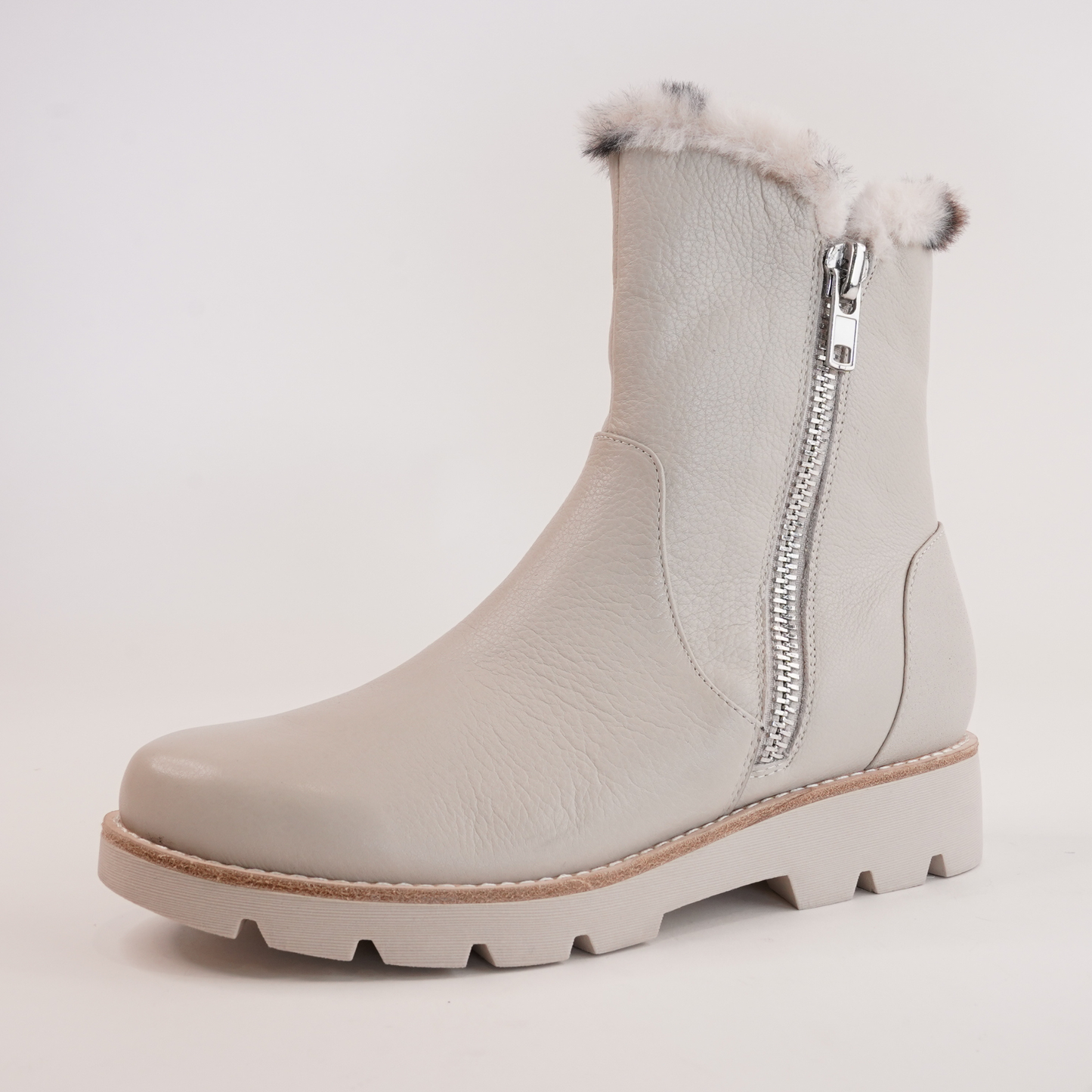 Dlinga Boot - Vanilla / White