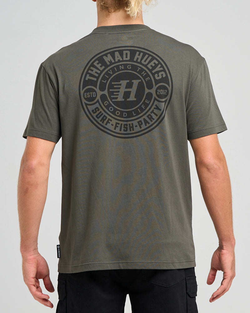 Mad Hueys Hueys Good Life SS Tee Charcoal, detail view