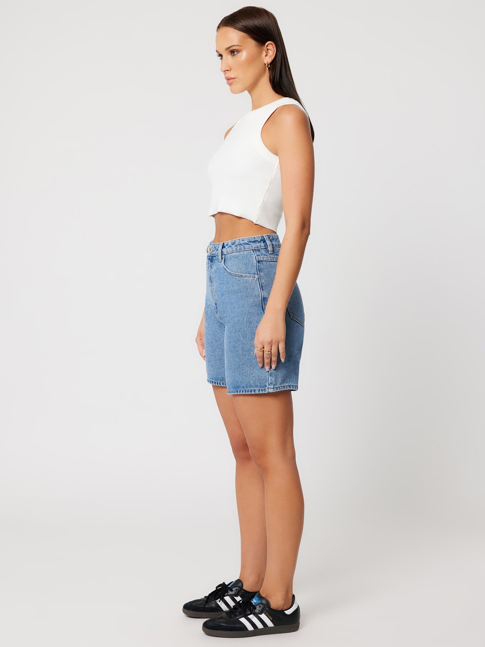 Abrand Carrie Short - Naomi Mid Vintage Blue (view 4)