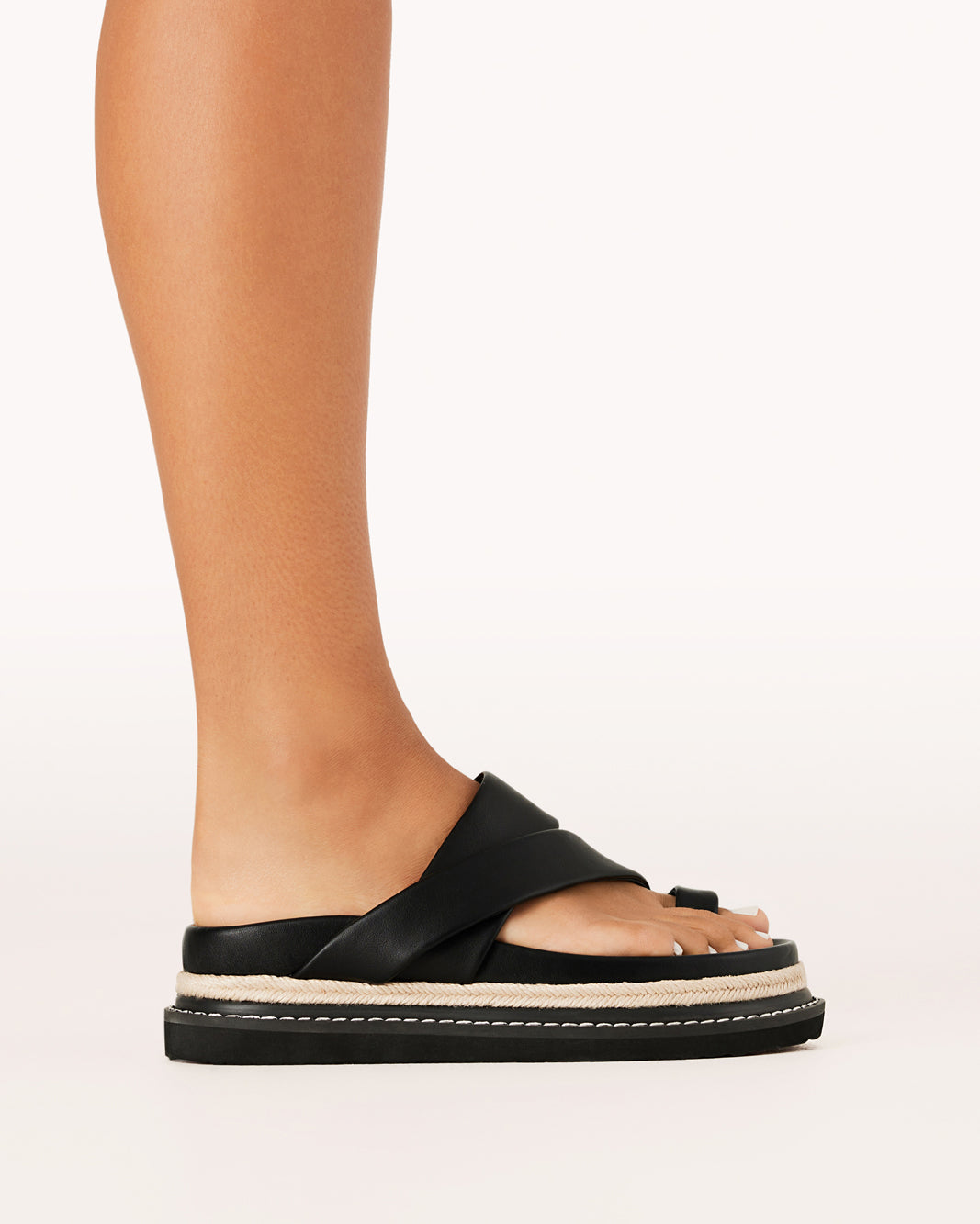 Armas Sandal - Black