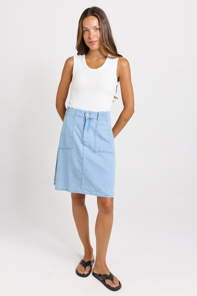 Betty Basics Aida Denim Skirt in Medium Wash - detail