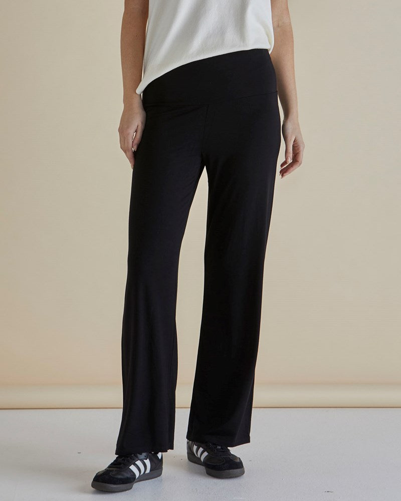 Betty Basics Houston Bamboo Relaxed Pant - Black (view 5)