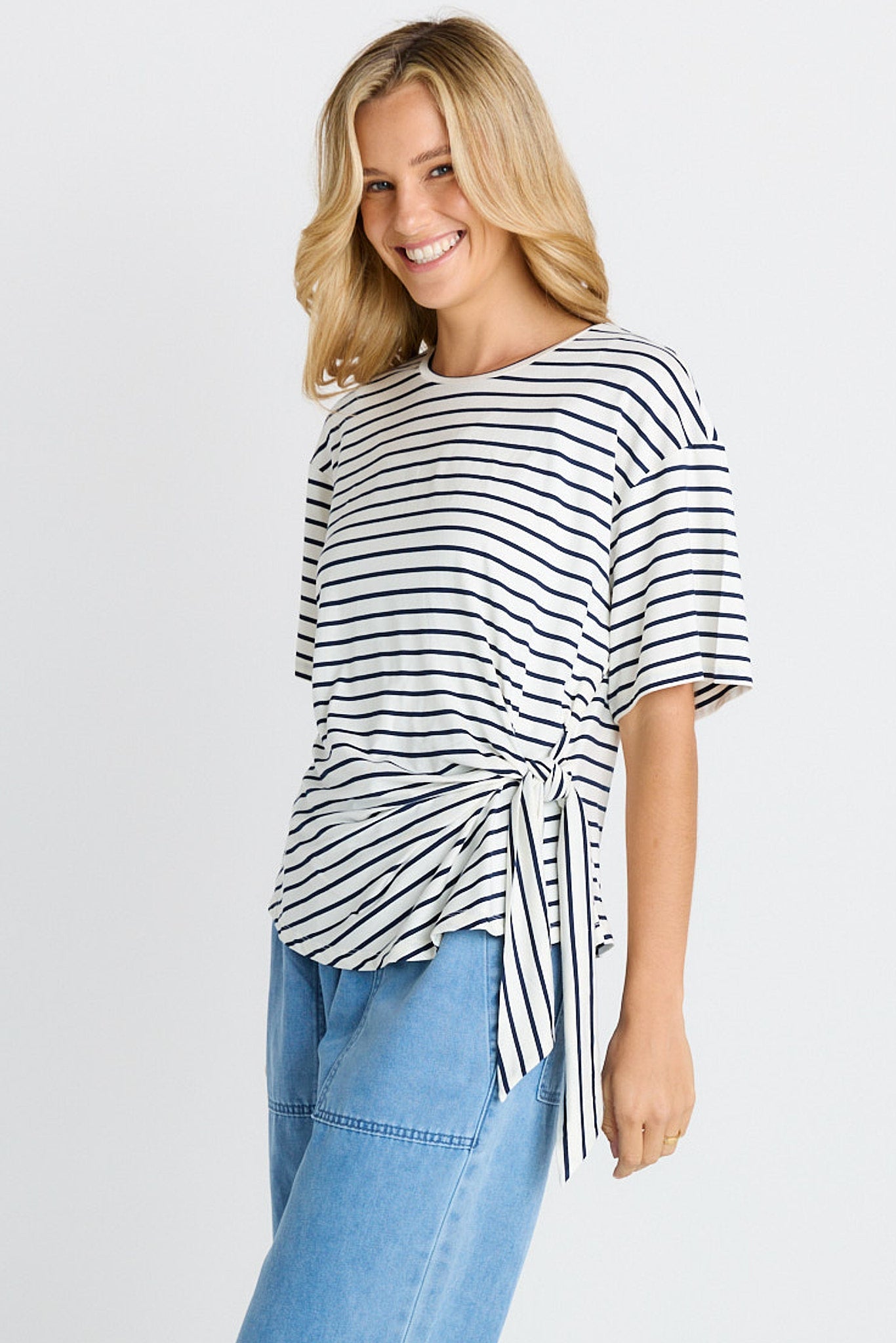 Knot Tee - White/Navy Stripe
