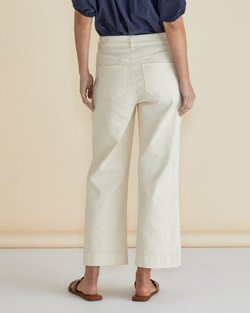 Betty Basics Willow Wide Leg Jeans - Off White (view 4)