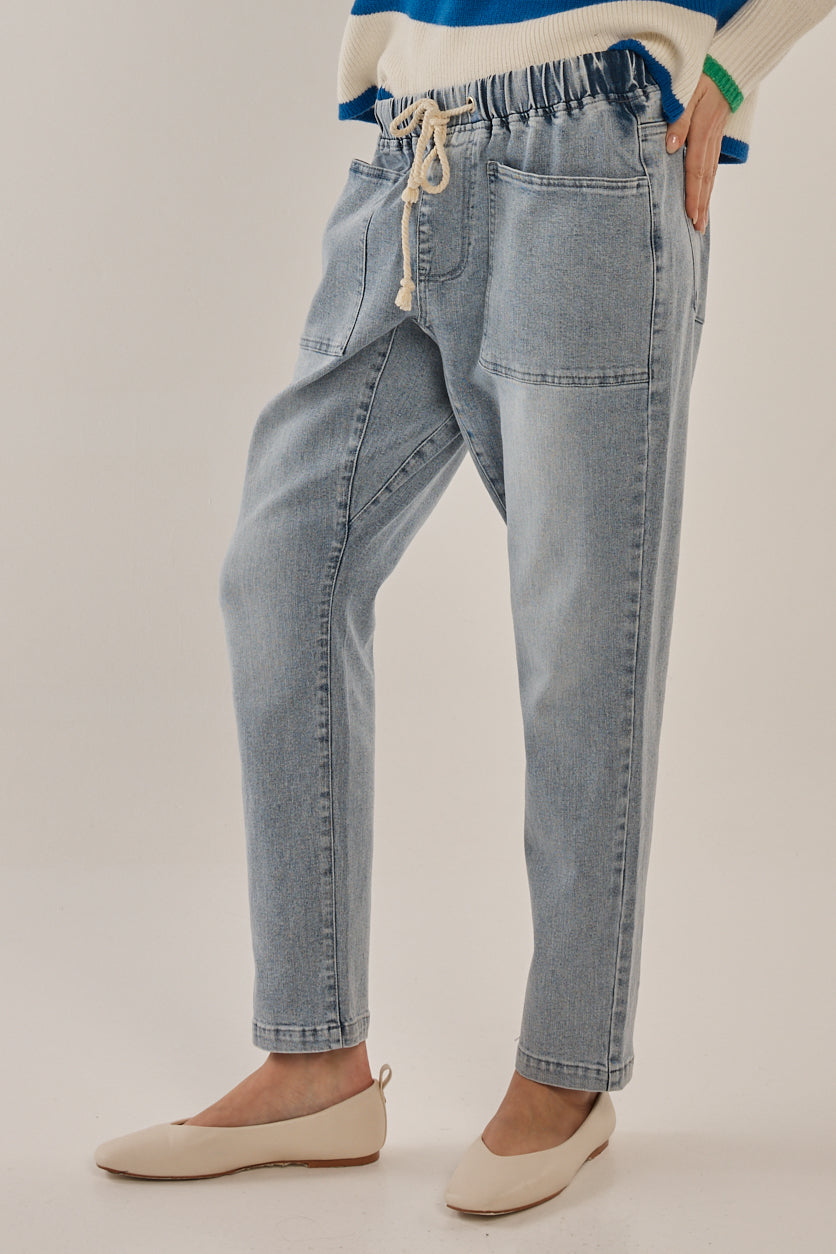 Betty Basics Quinn Stretch Jogger - Light Blue Wash (view 3)