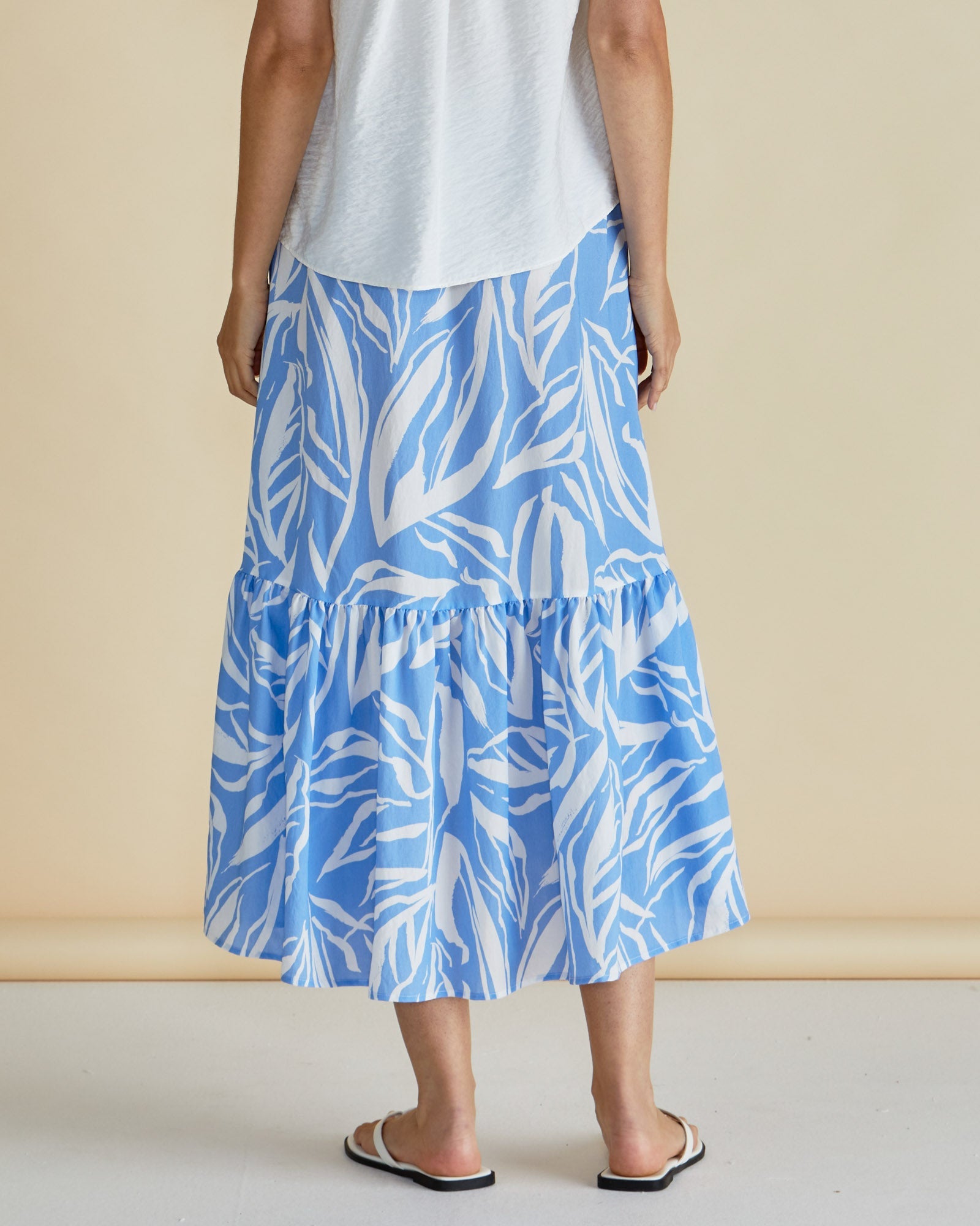 Betty Basics Maggie Skirt - Blue Abstract Print (view 3)