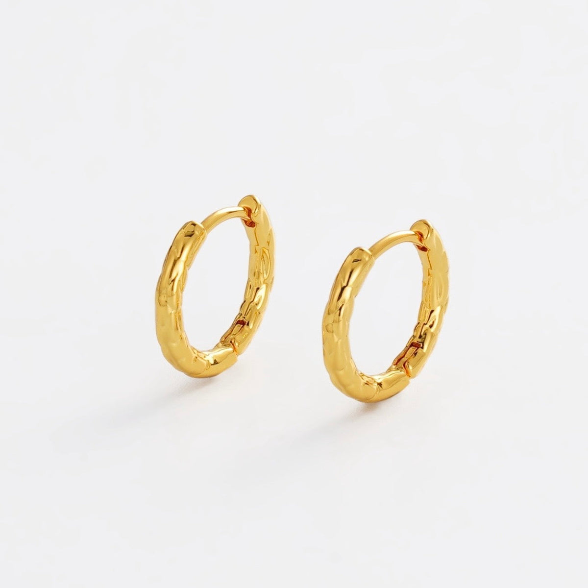 Zafino Lily Hoop Small Gold