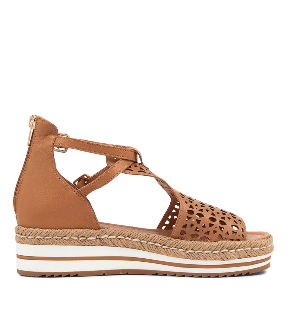Django & Juliette Accra Sandal - Dark Tan (view 5)