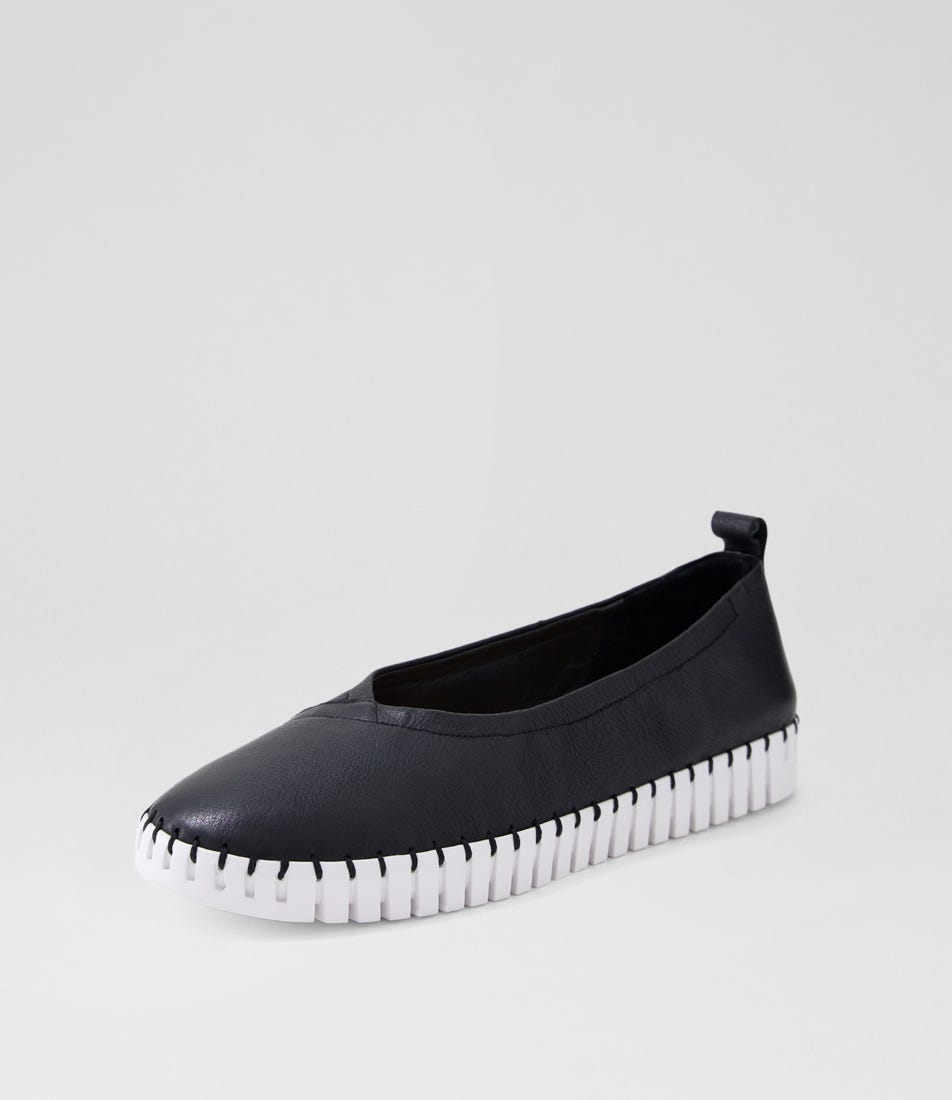 Heaton - Black / White