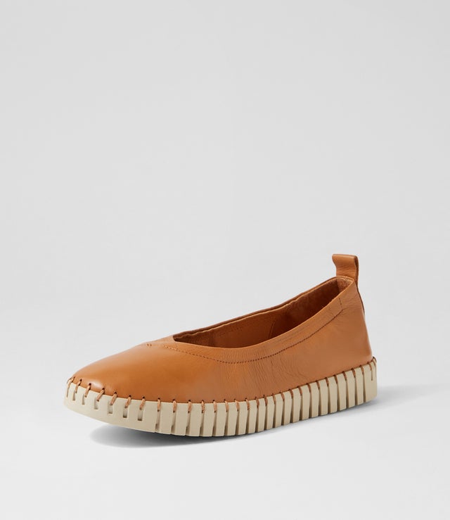 Heaton Sneaker - DK Tan / Almond