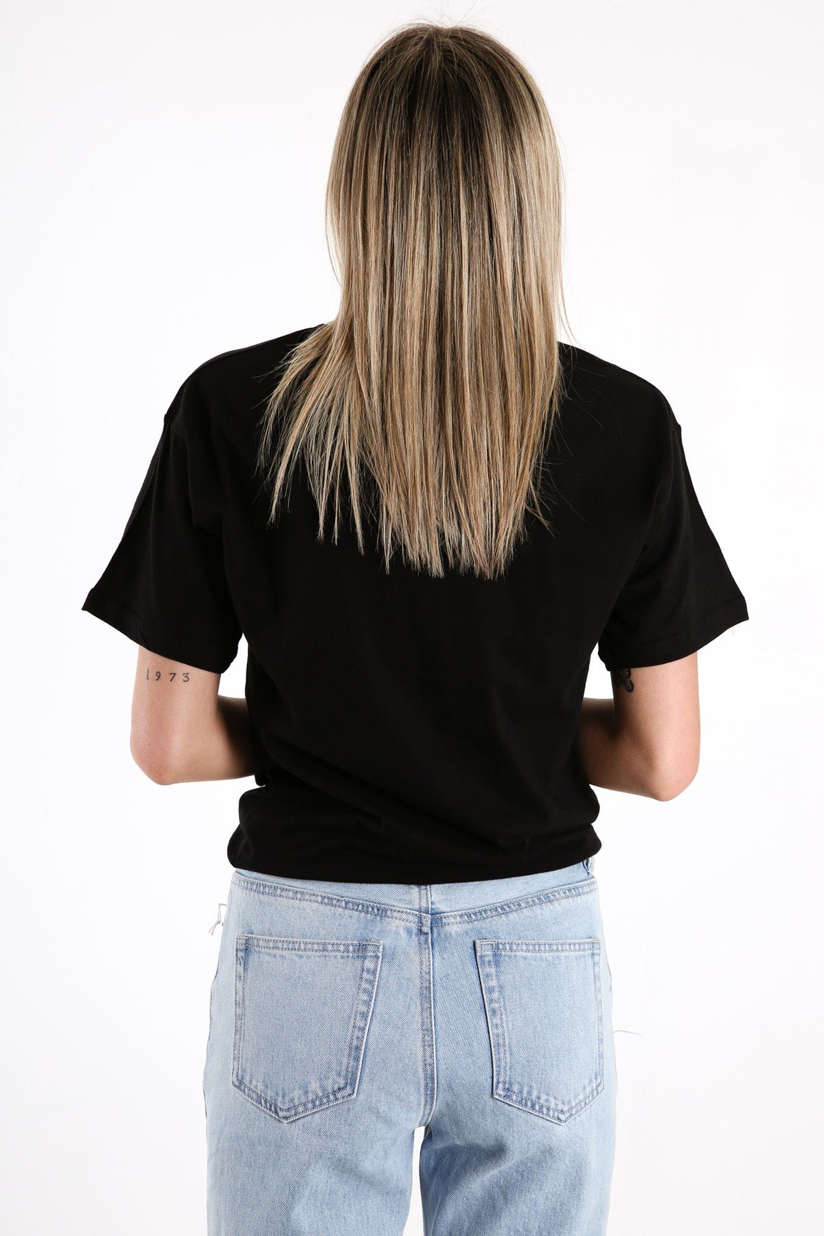 Silent Theory Downtown tie tee in black, tie front detail