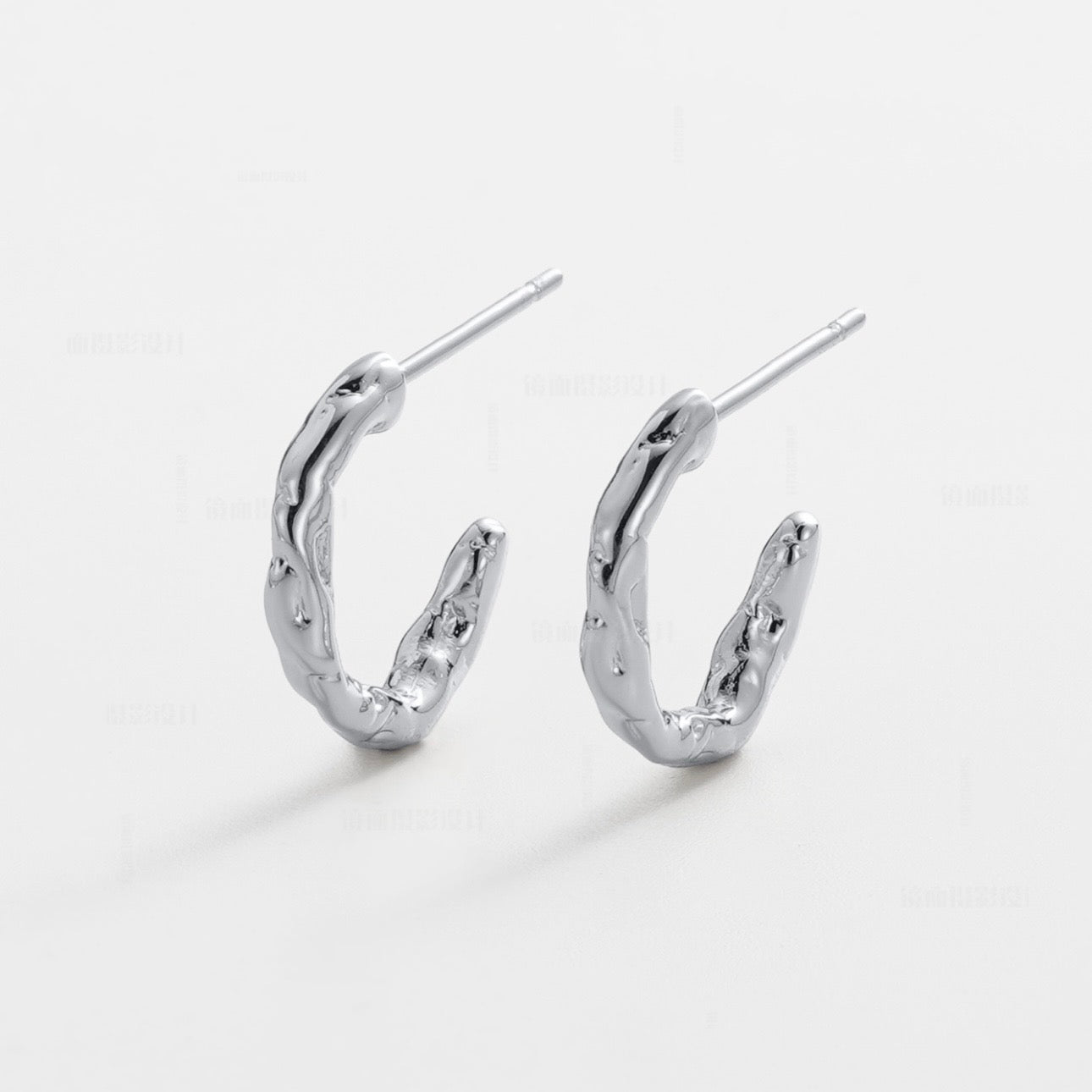 Zafino Alessia Hoop Small in Silver