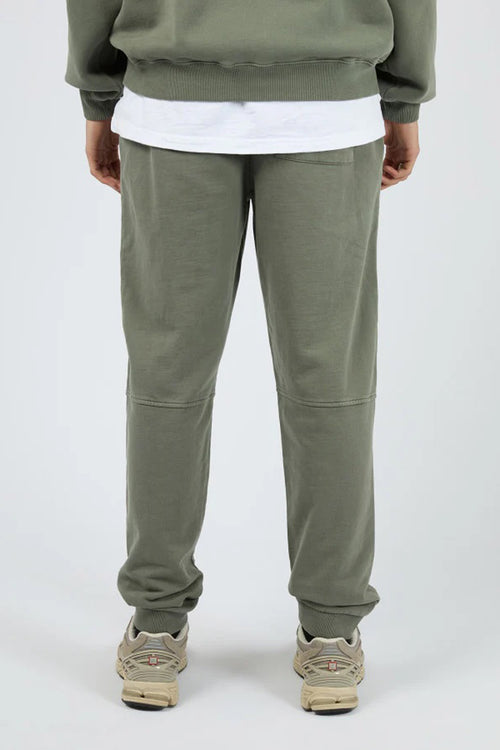 Silent Theory Essential Theory Trackpant V2 - Eucalyptus (view 3)