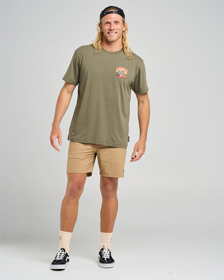 The Mad Hueys Oz Straya SS Tee - Olive (view 5)
