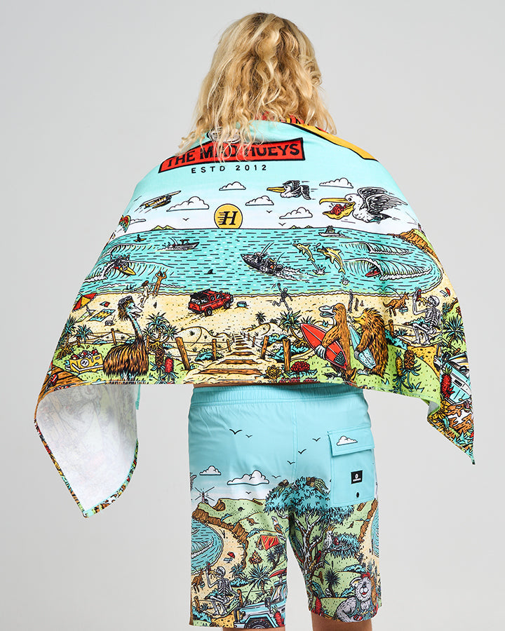 The Mad Hueys Oz Straya Beach Towel Aqua - texture detail