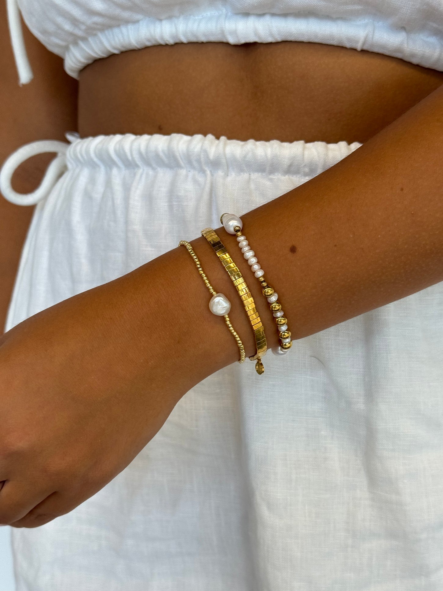Polly Bracelet - Gold / Pearl - Catani Clothing