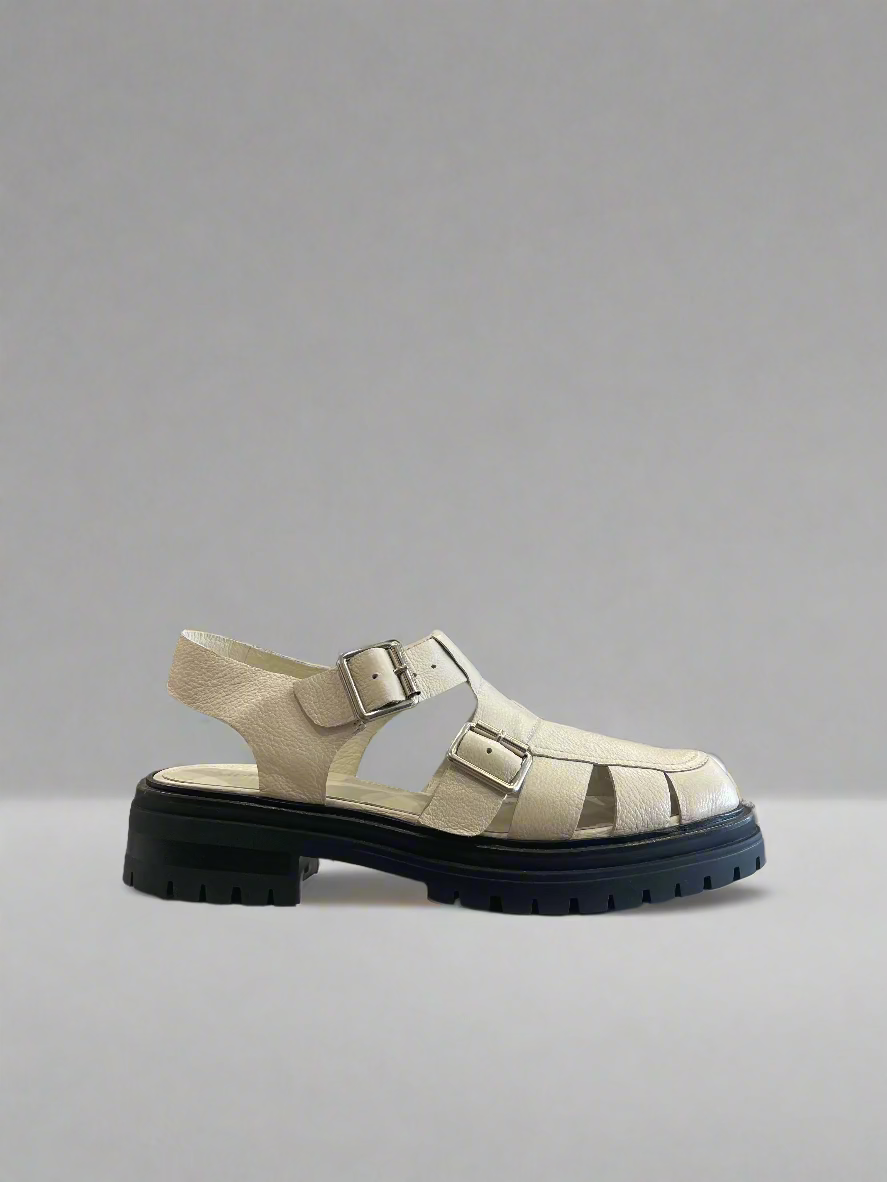 Ailas Fisherman Sandal - Cream / Black