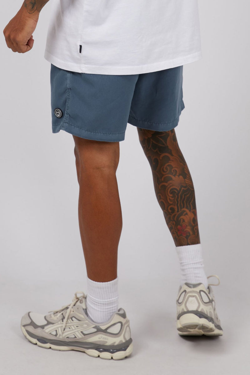Illusion Short - Mid Blue