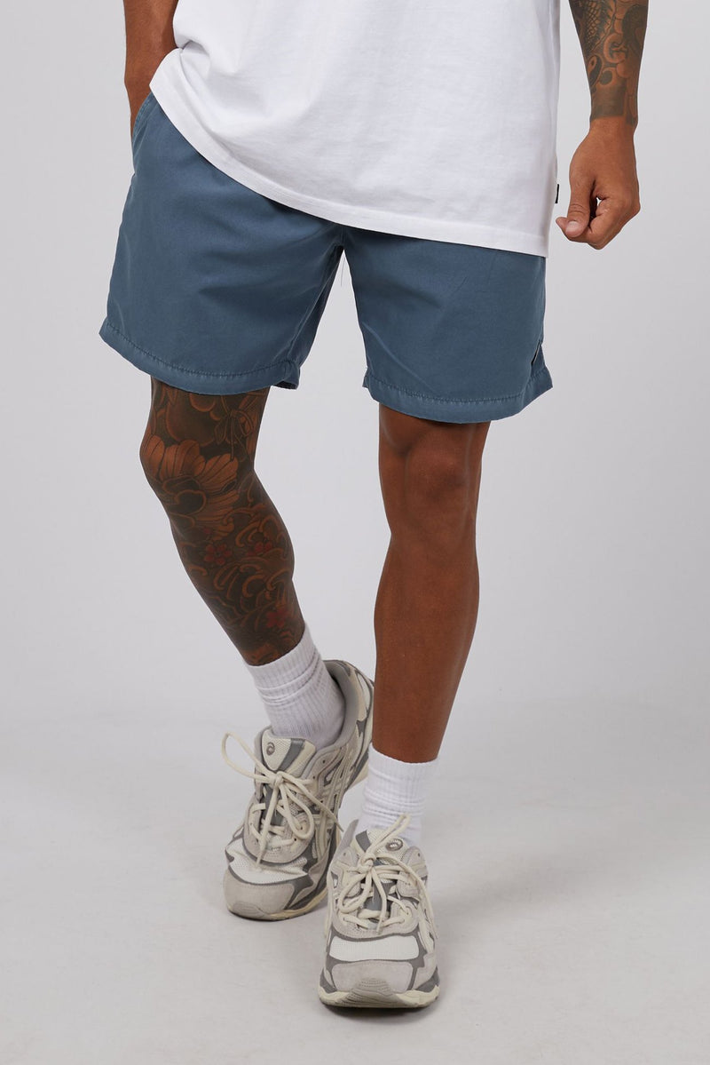 Illusion Short - Mid Blue