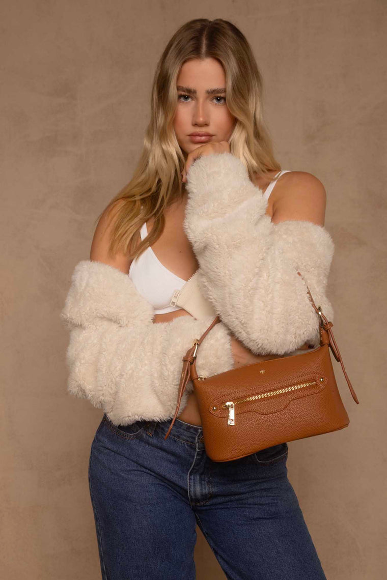 Luna Shoulder Bag - Tan Pebble / Gold