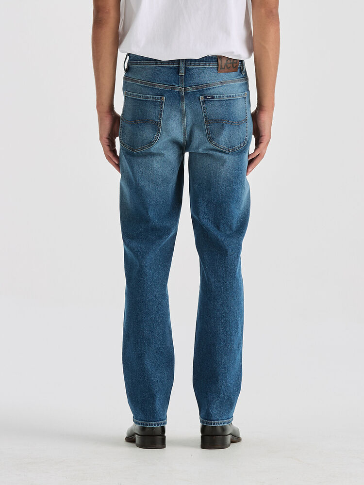Lee Originals L101 Straight Jean - Dusted Indigo (view 4)