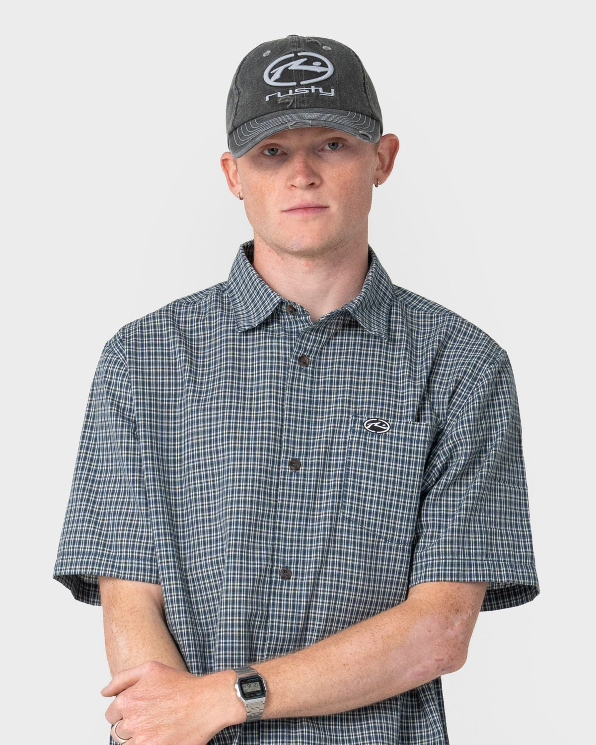 Rusty Split Seam Dad Cap in washed black - detail