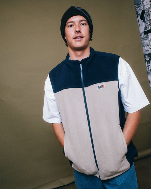 On The Run Tech Fleece Vest - Abbey Stone