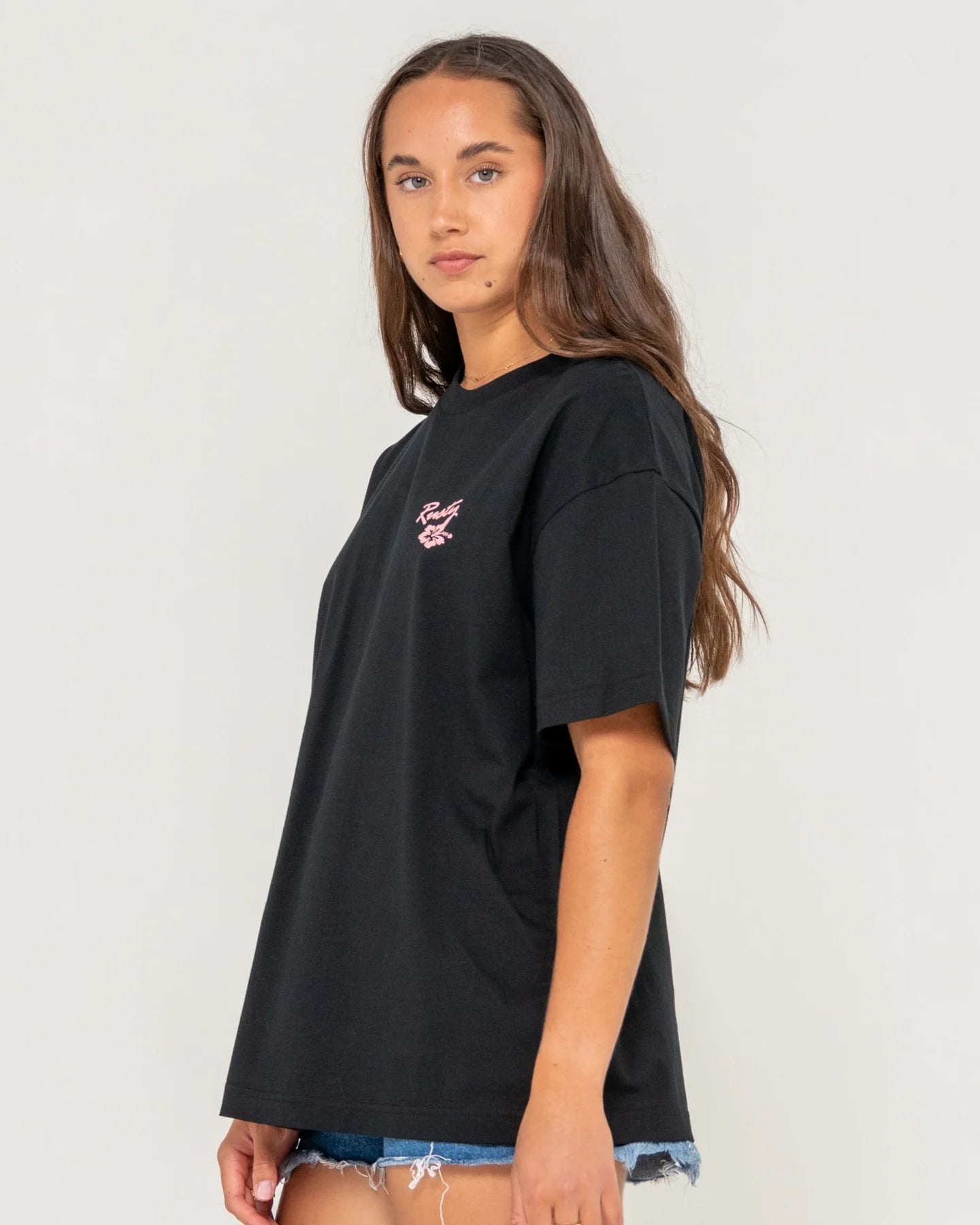 Jill Standard Fit Tee - Black