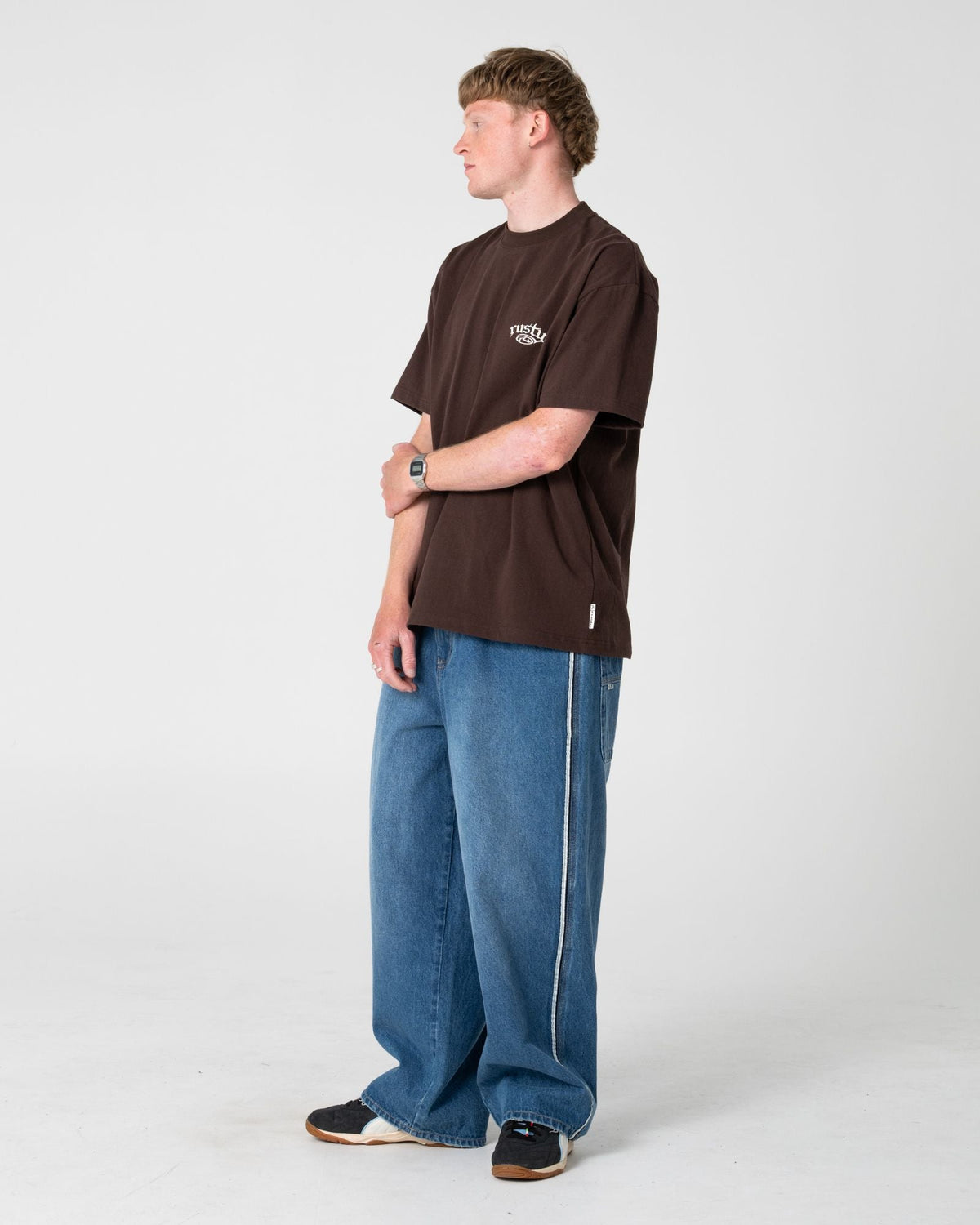 Rusty Sack Race Tee Java detail