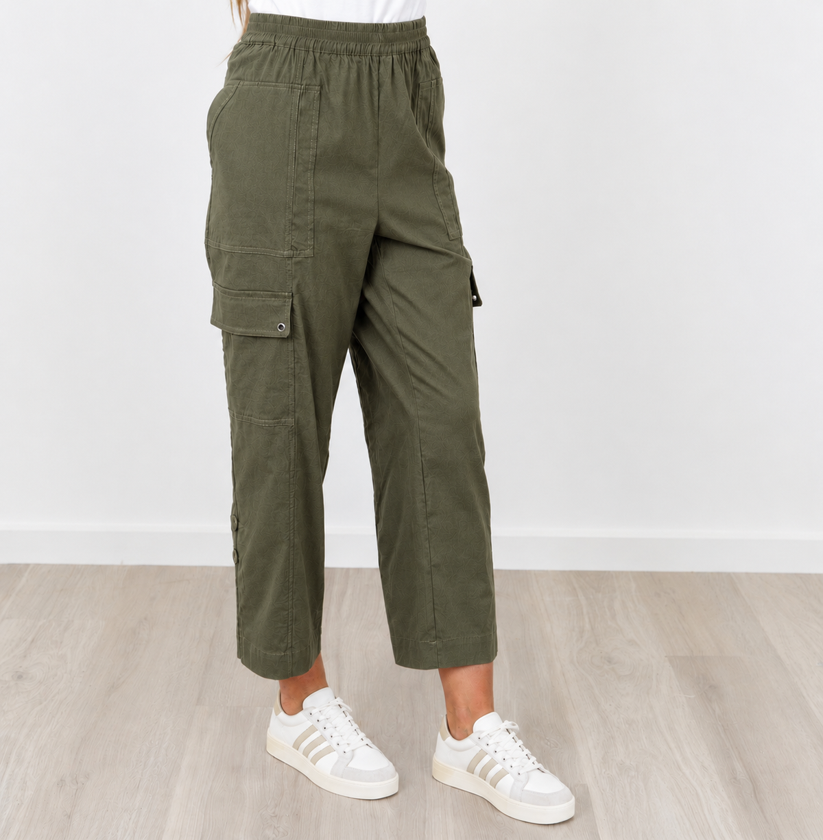 Renoma Bromley Supreme 3/4 Cargo Pant in olive