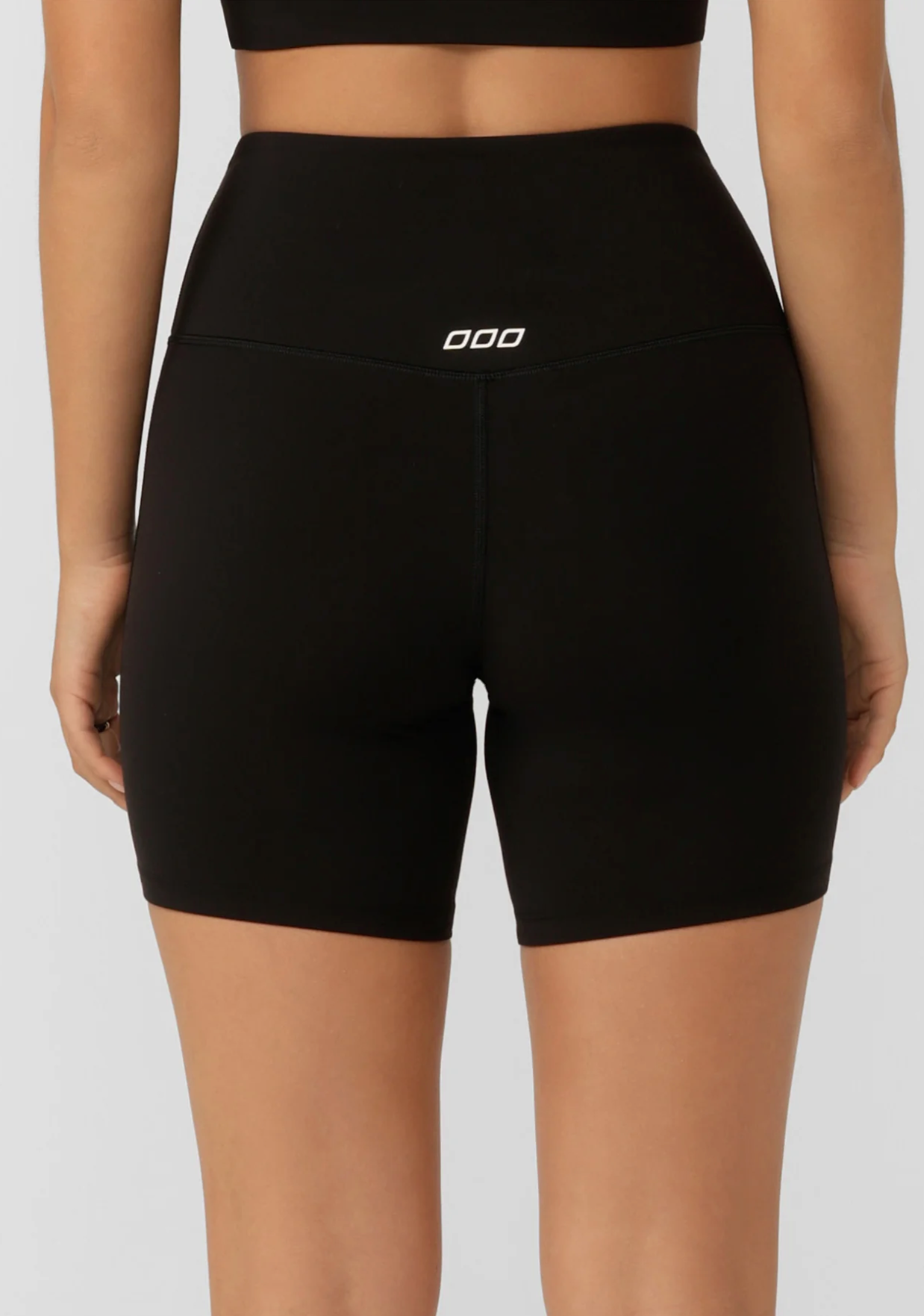 Lorna Jane Lotus No Chafe 12cm Bike Short - Black (view 5)