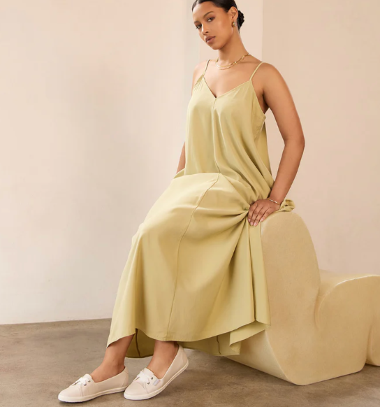 Hannah III - Chalk Emboss