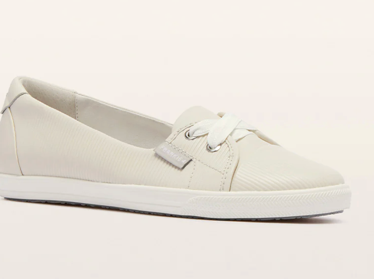 Hannah III - Chalk Emboss