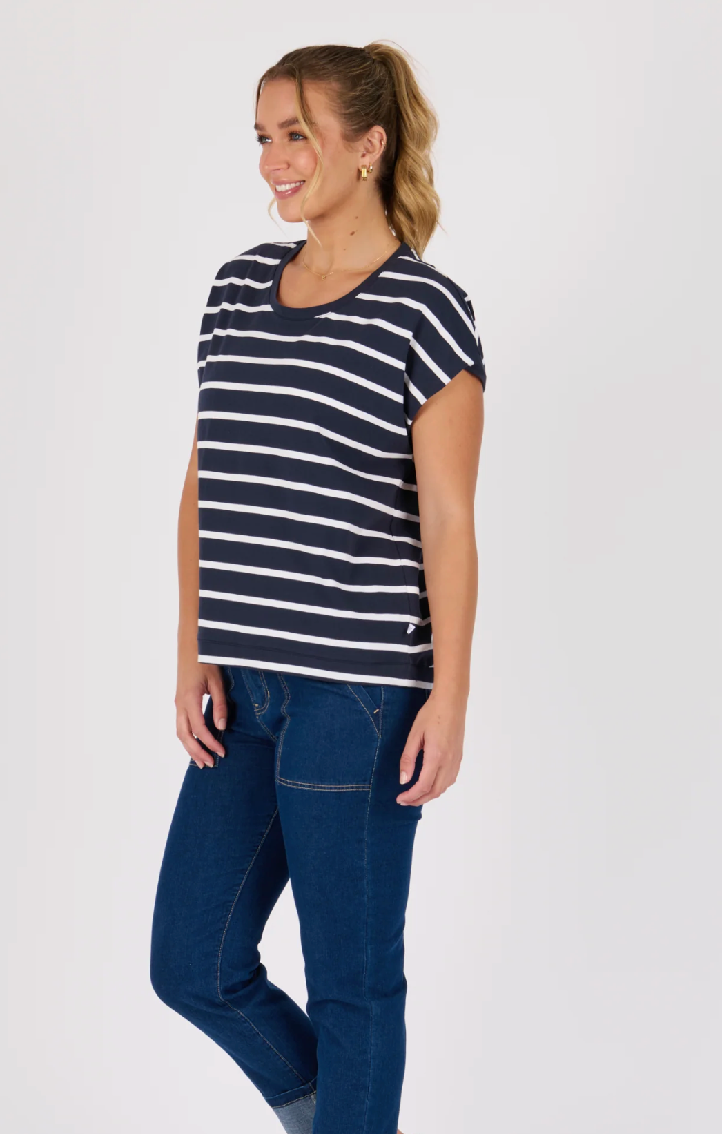 Shell Tee Round Neck - Navy / White Stripe