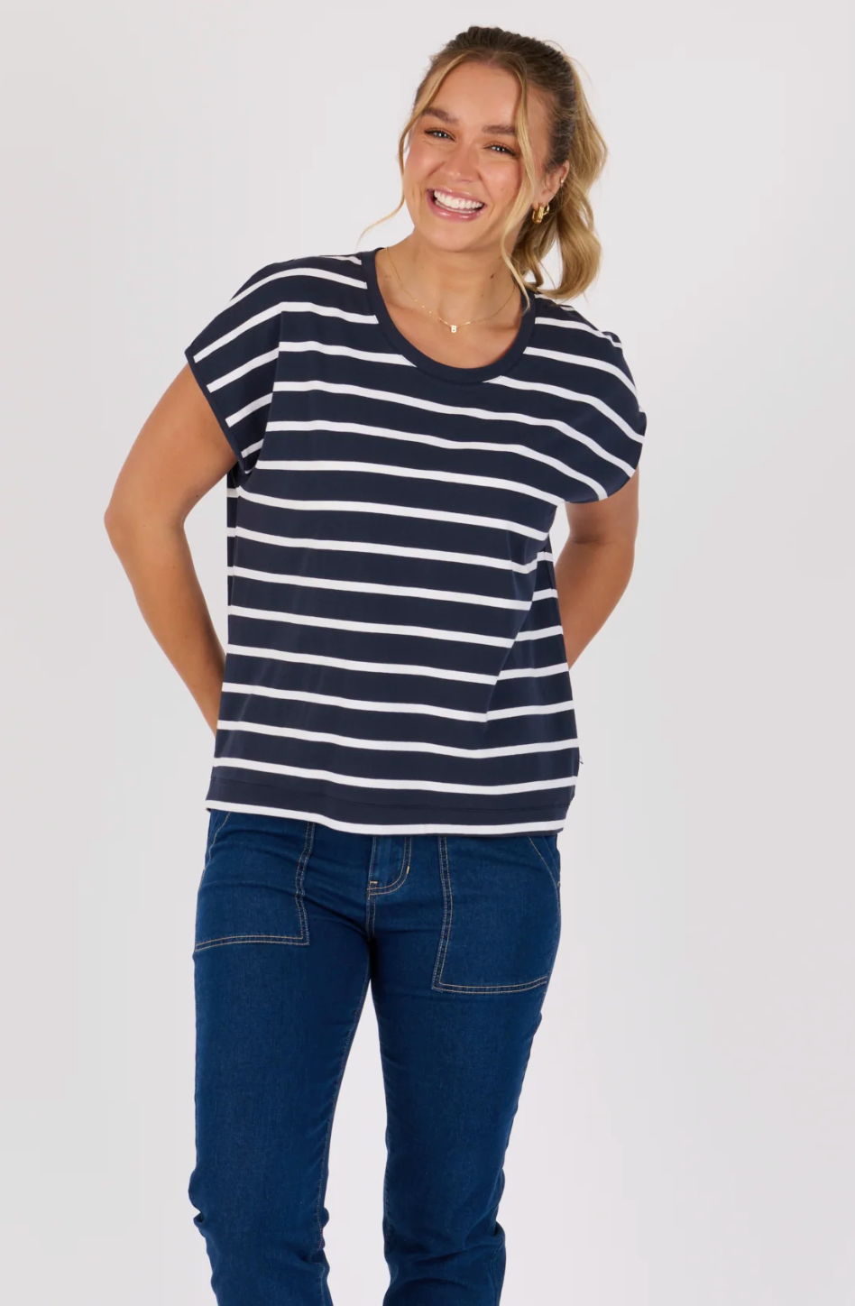 Shell Tee Round Neck - Navy / White Stripe