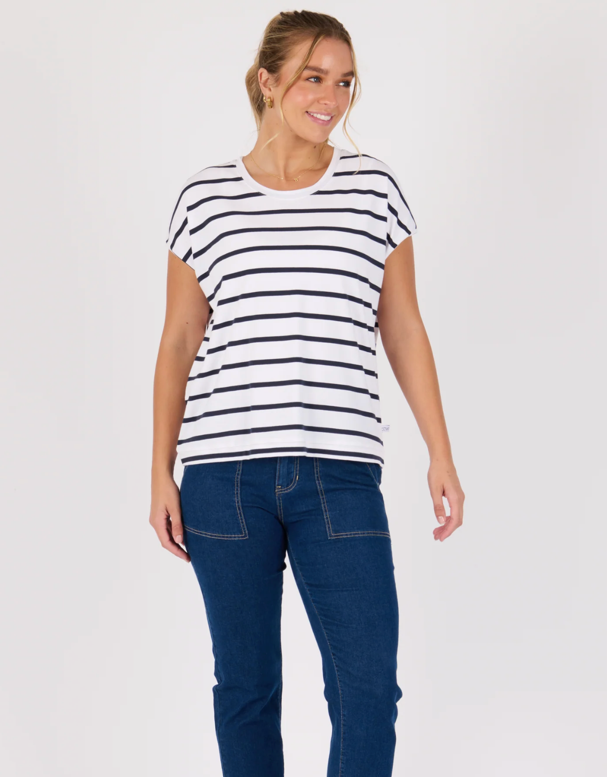 Shell Tee Round Neck - White / Navy Stripe