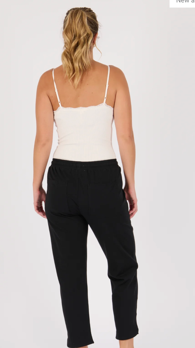 One Ten Willow Beach Pant - Black (view 4)