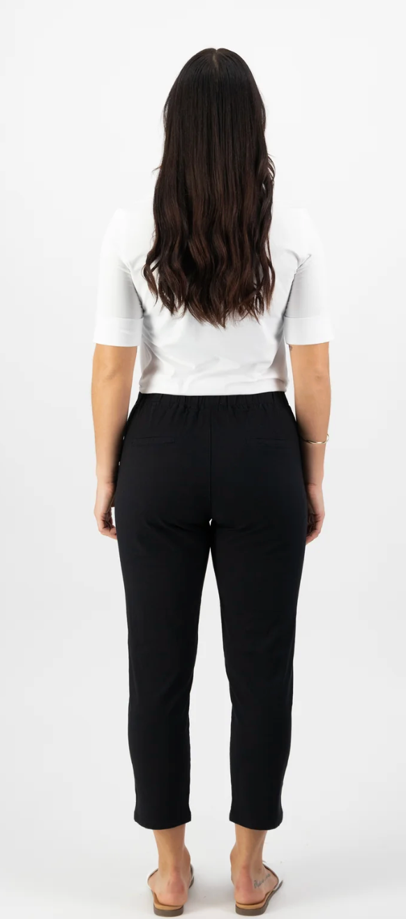 7/8 Length Skinny Leg Elastic Waist Pant - Black