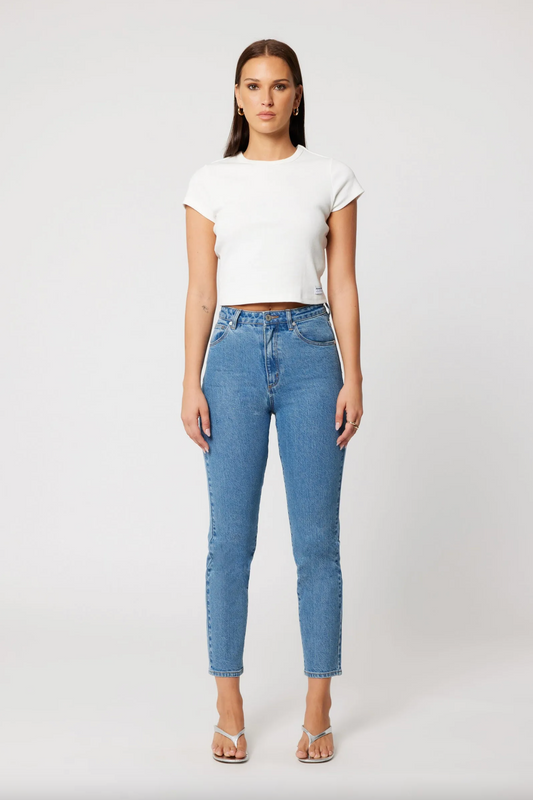 94 Slim - Naomi
