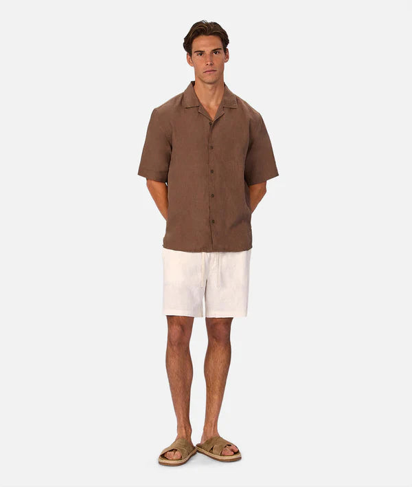 The St Martins Short Sleeve Linen Shirt - Macchiato