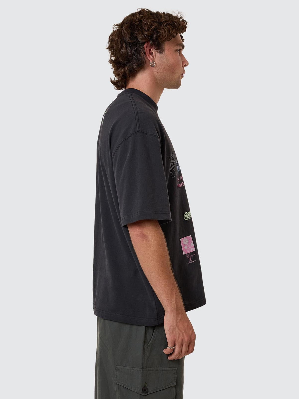 Thrills Transmission Box Fit Oversize Short Tee - Washed Black (view 4)