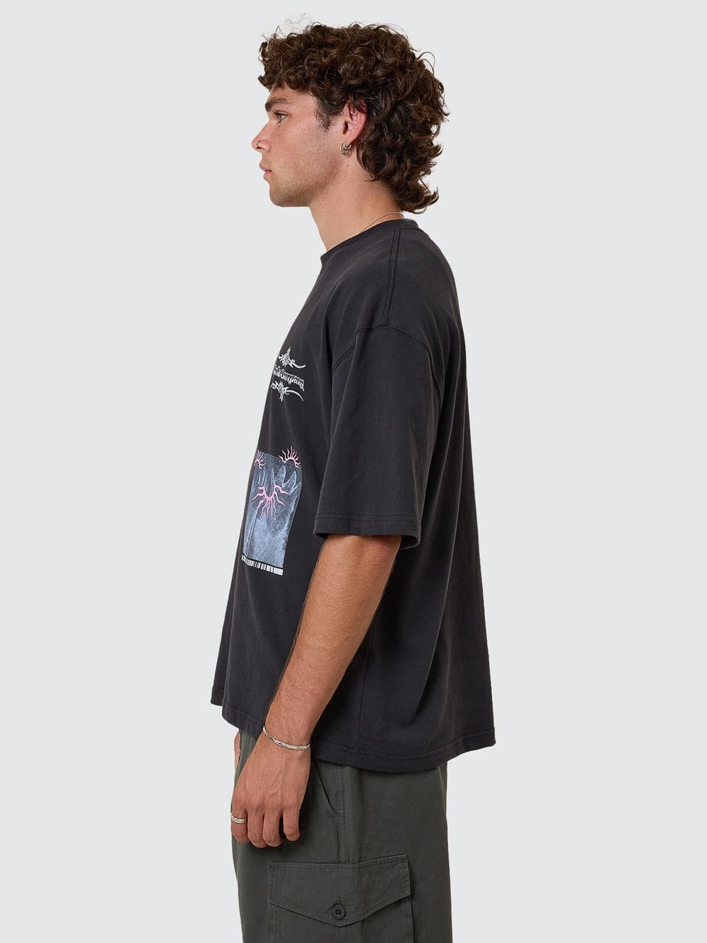 Thrills Transmission Box Fit Oversize Short Tee - Washed Black (view 5)